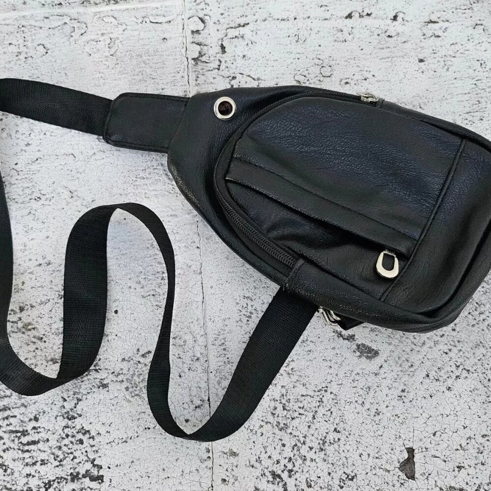 Men Chest Bag Fanny Pack Black Leather Waist Bag